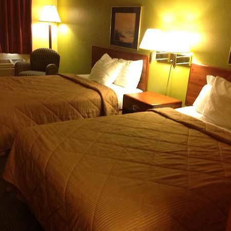 Americas Best Value Inn Maumee/Toledo Номер фото
