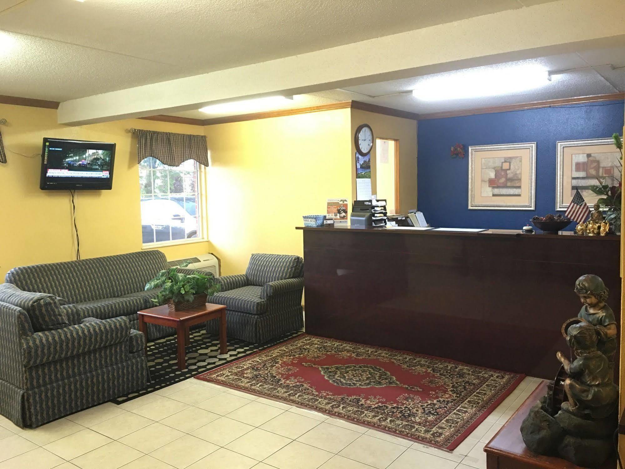 Americas Best Value Inn Maumee/Toledo Экстерьер фото